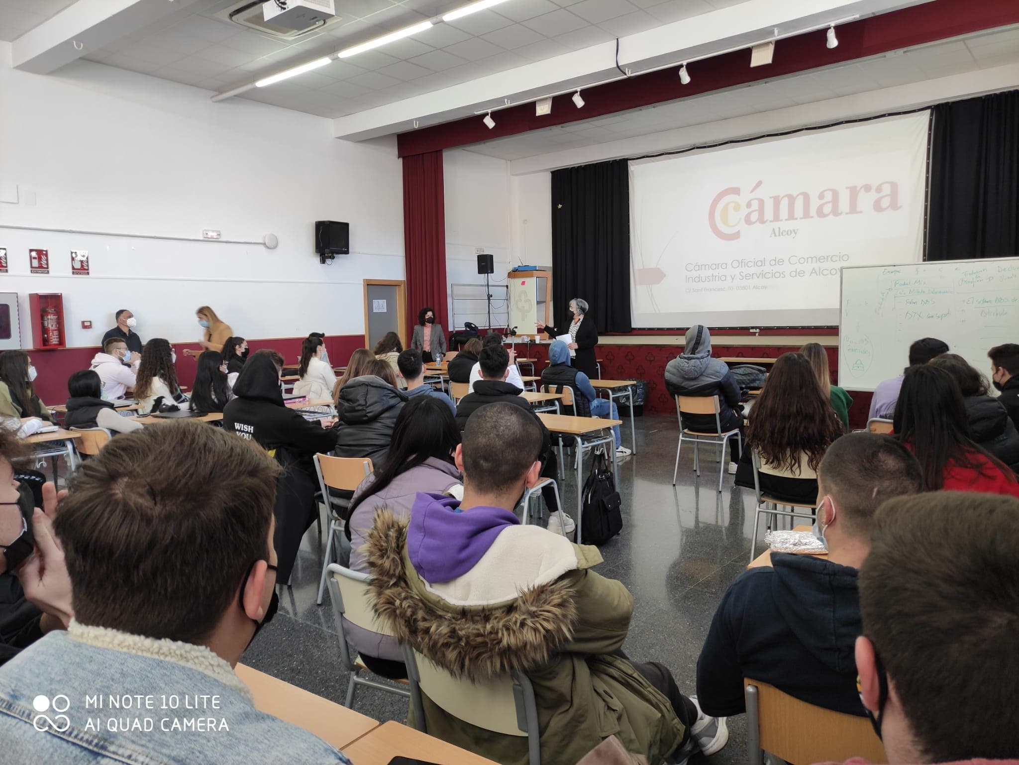 La Cámara ha participado en las XI Jornadas Técnicas de la FP del I.E.S. Cotes Baixes.